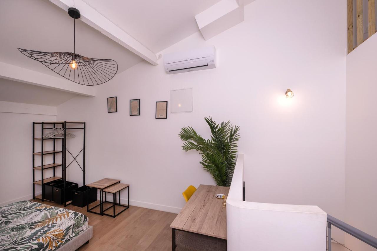Le Nostradamus - Magnifique Appartement Cours Principal Plein Centre Avec Parking Σαλόν-ντε-Προβάνς Εξωτερικό φωτογραφία