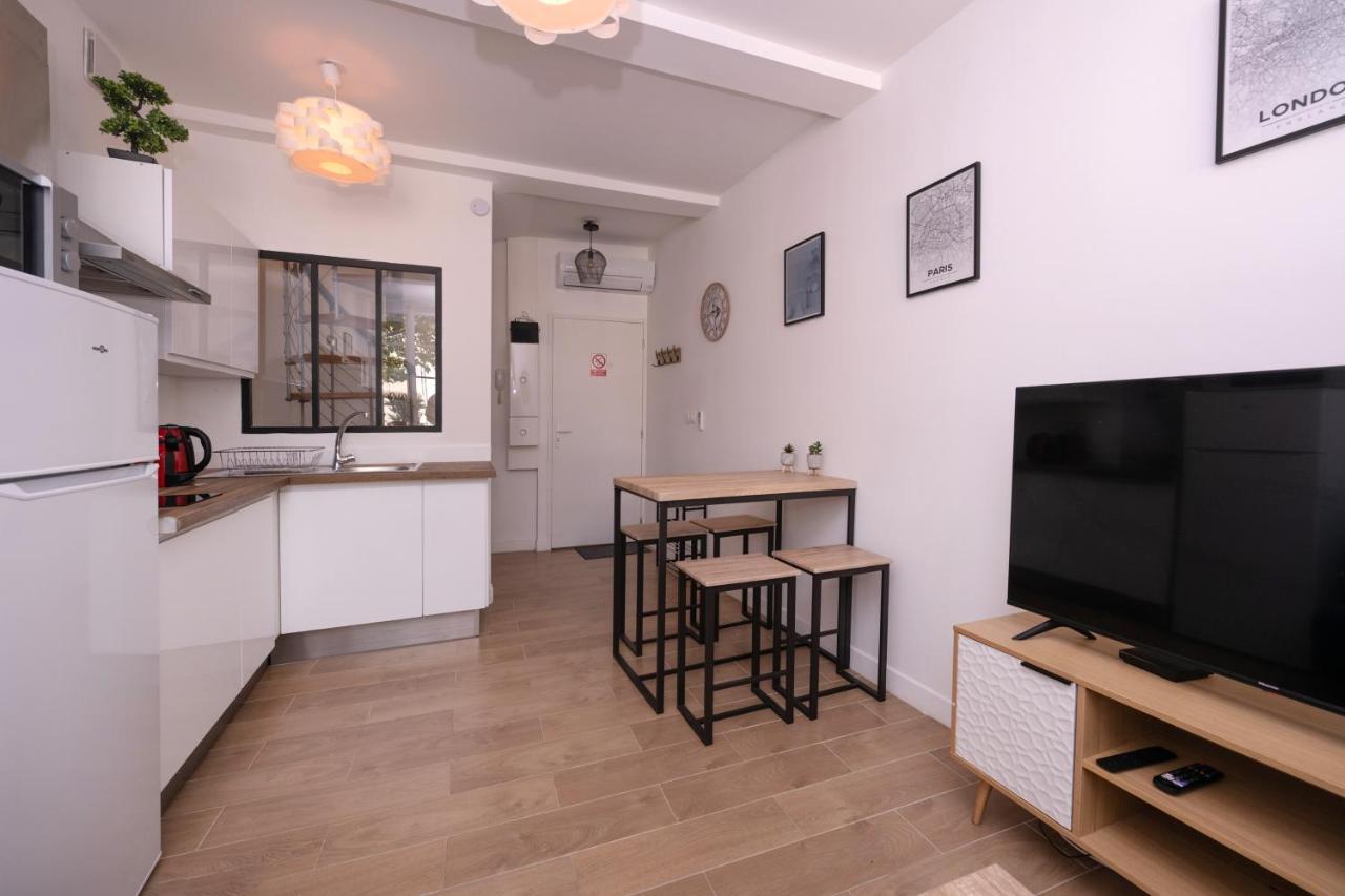 Le Nostradamus - Magnifique Appartement Cours Principal Plein Centre Avec Parking Σαλόν-ντε-Προβάνς Εξωτερικό φωτογραφία
