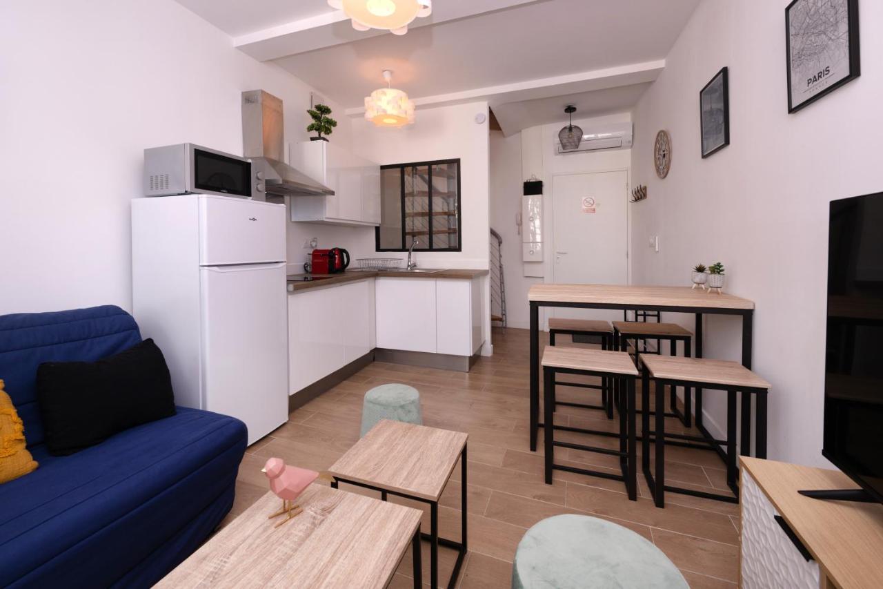 Le Nostradamus - Magnifique Appartement Cours Principal Plein Centre Avec Parking Σαλόν-ντε-Προβάνς Εξωτερικό φωτογραφία